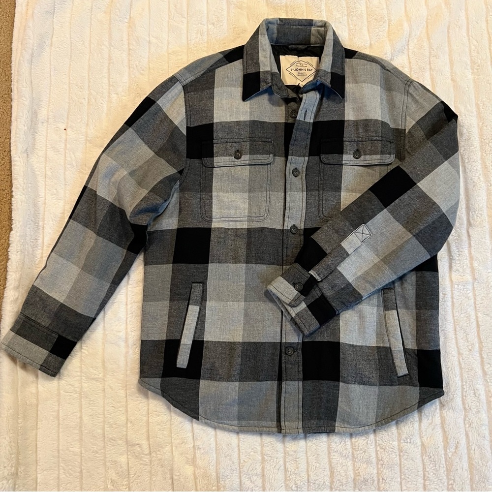 Men's Black and Gray Plaid flannel Jacket